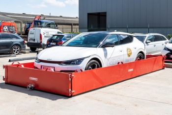 Innovatieve oplossing voor het blussen van elektrische wagens in ondergrondse en overdekte parkings